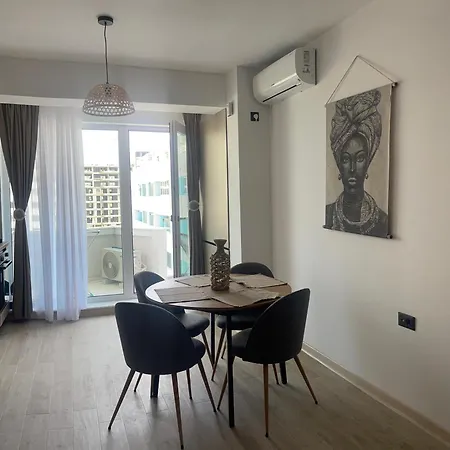 2 Prima Linie Allezi Infinity Gold Apartment